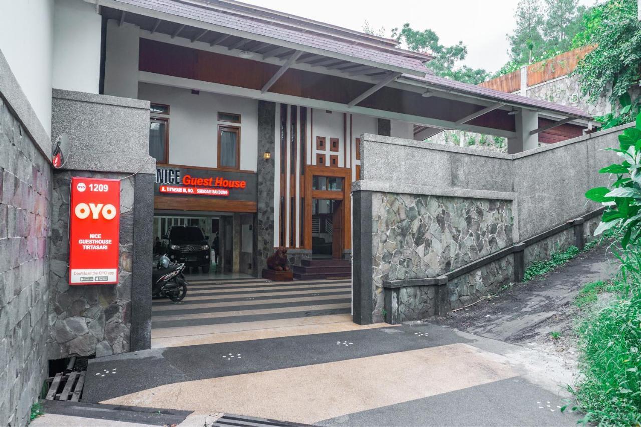 Oyo 1209 Tirtasari Nice Guesthouse Bandung Bagian luar foto