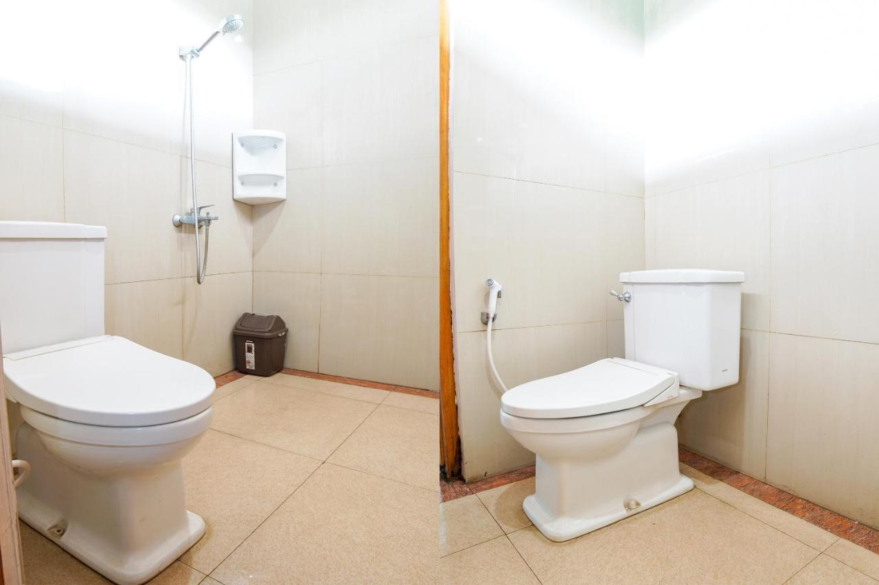 Oyo 1209 Tirtasari Nice Guesthouse Bandung Bagian luar foto