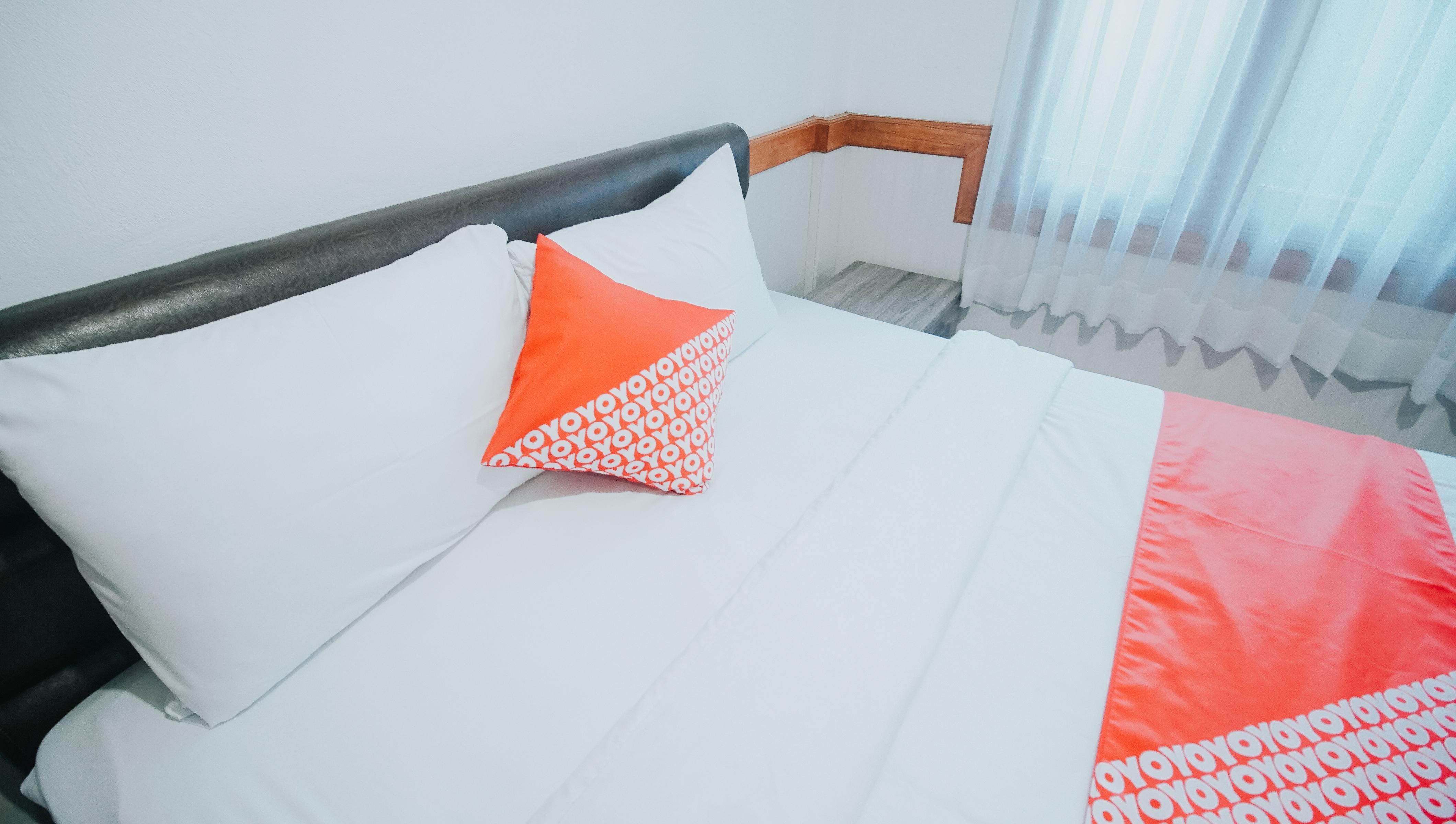 Oyo 1209 Tirtasari Nice Guesthouse Bandung Bagian luar foto